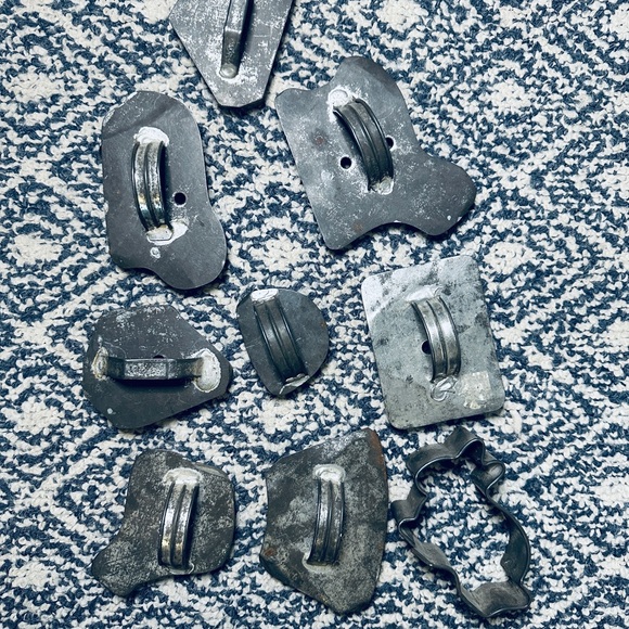 Vintagege cookie cutters - Picture 2 of 2